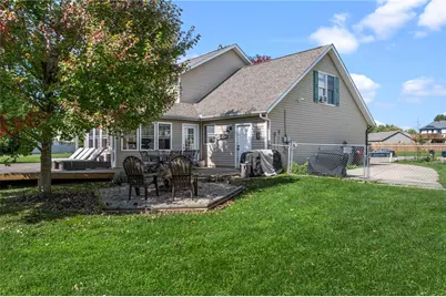 1121 Lori Court, Xenia, OH 45385 - Photo 4