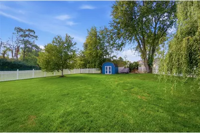 9037 Bedford Court, Clear Creek Township, OH 45458 - Photo 8