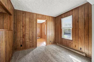 8070 Hinkle Rd, Germantown, OH 45042 - Photo 10