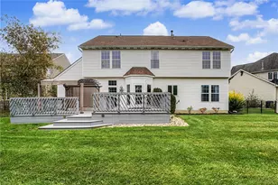 21 Meadows Dr, Springboro, OH 45066 - Photo 4