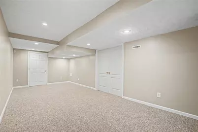 21 Meadows Drive, Springboro, OH 45066 - Photo 48