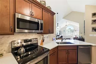 108 Scarborough Village Dr, Washington Twp, OH 45458 - Photo 24