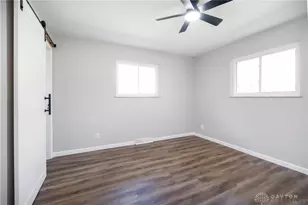 2640 N Emerald Dr, Beavercreek, OH 45431 - Photo 18