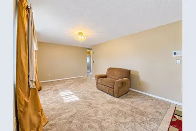 4429 Filbrun Lane, Trotwood, OH 45426 - Photo 6