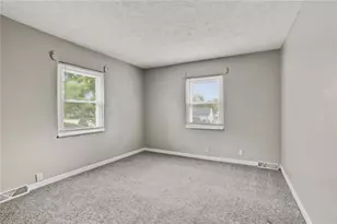 1651 Horlacher Ave, Dayton, OH 45420 - Photo 14