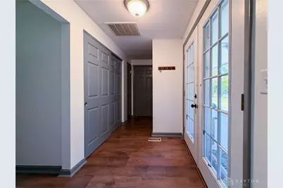 125 Miami Drive, Yellow Springs Vlg, OH 45387 - Photo 4