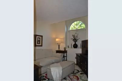 1045 Golfview Drive #9, Middletown, OH 45042 - Photo 14