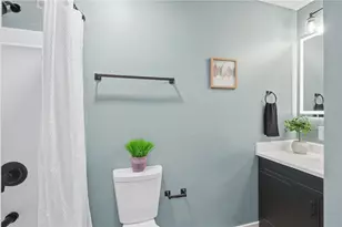 1040 Greenfield Dr, Troy, OH 45373 - Photo 16