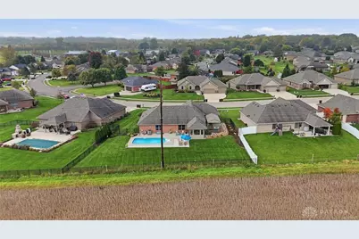 6801 Sun Ridge Way, Waynesville, OH 45068 - Photo 4