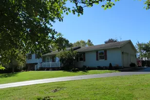 561 Steele Rd, Wilmington, OH 45177 - Photo 4