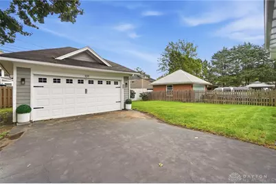109 Wisteria Drive, Dayton, OH 45419 - Photo 70