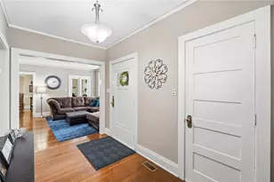 109 Wisteria Dr, Dayton, OH 45419 - Photo 8
