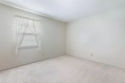 486 Peachcreek Road, Dayton, OH 45458 - Photo 16