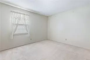 486 Peachcreek Rd, Dayton, OH 45458 - Photo 16