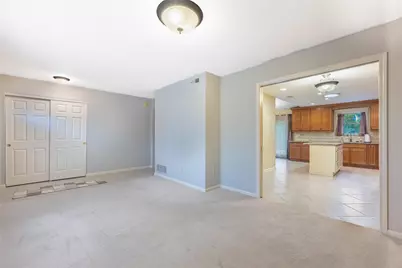 486 Peachcreek Road, Dayton, OH 45458 - Photo 2