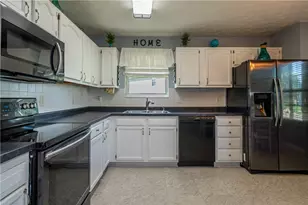 1310 Prem Pl, Xenia, OH 45385 - Photo 12