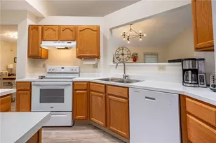 103 Buckcreek Ct, Englewood, OH 45322 - Photo 12