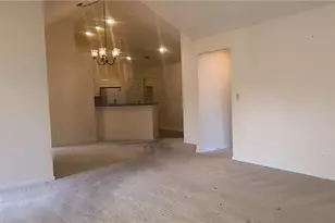 2691 Prestwick Village Cir, Springfield, OH 45503 - Photo 8