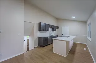 2100 Carol Pkwy, Kettering, OH 45440 - Photo 10