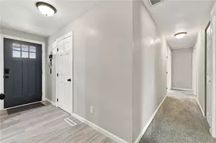 5325 Fishburg Rd, Huber Heights, OH 45424 - Photo 16