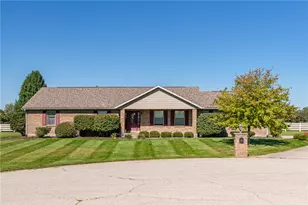 5782 Whispering Wind Dr, Springfield, OH 45504 - Photo 2