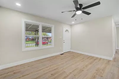 5250 Whaley Drive, Dayton, OH 45417 - Photo 8