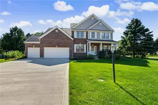 3891 S Ashleaf Ln, Beavercreek, OH 45440 - Photo 2