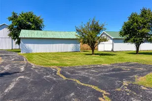 9732 New Harrison-Bradford Rd, Bradford, OH 45308 - Photo 6