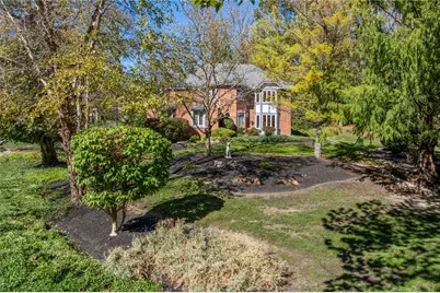 3930 Elizabeth Circle, Bellbrook, OH 45305 - Photo 2