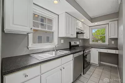 300 Wiltshire Boulevard, Oakwood, OH 45419 - Photo 14