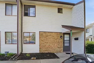 6480 Quintessa Ct, West Carrollton, OH 45449 - Photo 1
