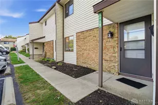 6480 Quintessa Ct, West Carrollton, OH 45449 - Photo 2