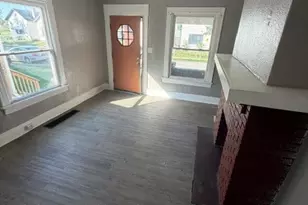 426-428 Bantz Ct, Dayton, OH 45403 - Photo 2