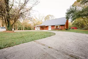 14421 Eaton Pike, New Lebanon, OH 45345 - Photo 4