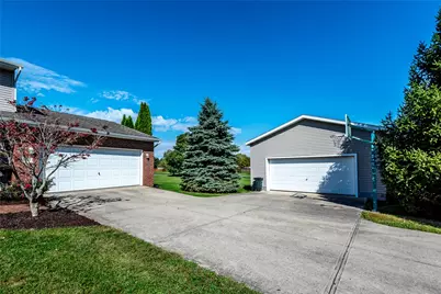 598 Shady Oak Court, Turtlecreek Twp, OH 45036 - Photo 4