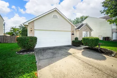 32 Hawkins Court, Germantown, OH 45327 - Photo 2