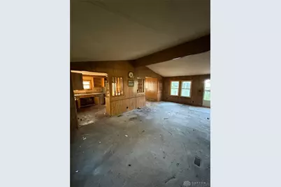 14927 Westbrook Road, Brookville, OH 45309 - Photo 8