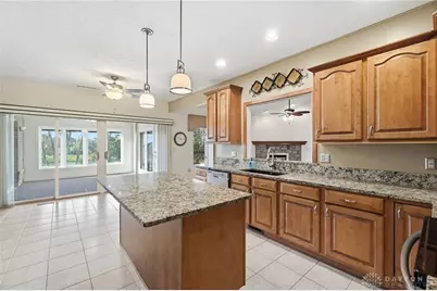 812 Valley View Point, Springboro, OH 45066 - Photo 18
