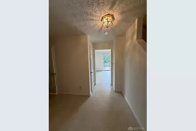 2333 Spyglass Court, Fairborn, OH 45324 - Photo 4
