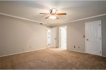 6921 Deer Bluff Drive, Huber Heights, OH 45424 - Photo 12