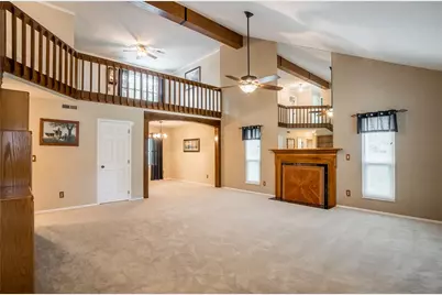 6921 Deer Bluff Drive, Huber Heights, OH 45424 - Photo 6