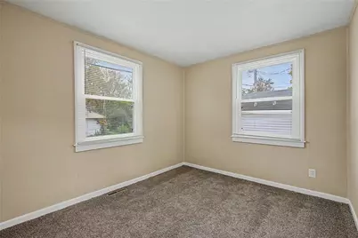 4545 Greenwich Village Avenue, Dayton, OH 45406 - Photo 18