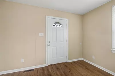 4545 Greenwich Village Avenue, Dayton, OH 45406 - Photo 6