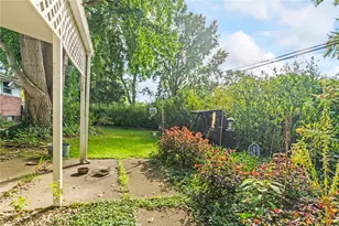 2000 Foxhall Ct, Kettering, OH 45440 - Photo 48