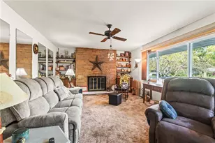 2000 Foxhall Ct, Kettering, OH 45440 - Photo 8