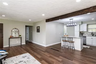 615 Waverly Dr, Beavercreek, OH 45434 - Photo 6