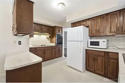 386 Silvertree Lane, Centerville, OH 45459 - Photo 12