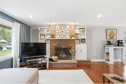 130 S Johanna Drive, Centerville, OH 45458 - Photo 6