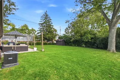 130 S Johanna Drive, Centerville, OH 45458 - Photo 32