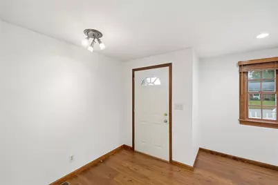 35 Waterford Drive, Centerville, OH 45458 - Photo 6